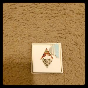 Sope pin and straykids pin